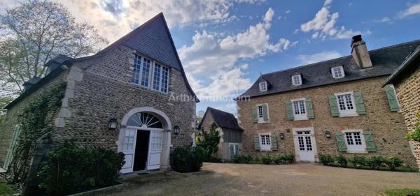 Vente Maison 6 pièces 244 m2 à Artiguelouve