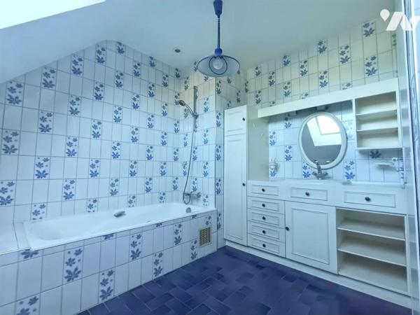 Maison de caractère en pierre avec piscine - Au pied du Chateau des Ducs de Rohan