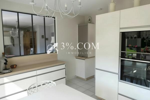 Maison 7 pièce(s) 4 chambre(s) 154 m²