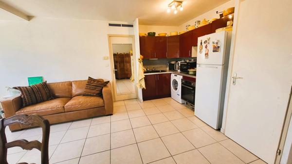 Beau T3 plein centre ville Aubagne