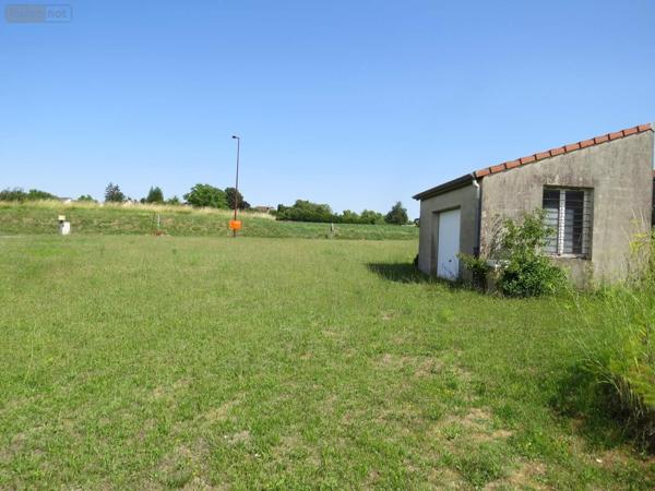 Terrain à Batir à vendre à Le Thour dans les Ardennes (08190), ref : 021/1731