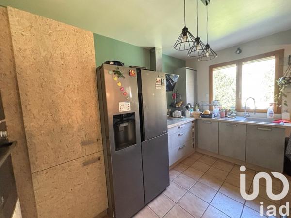 Maison 4 pièces de 100 m² à Dormelles (77130)