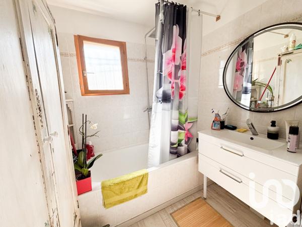 Maison 4 pièces de 100 m² à Dormelles (77130)