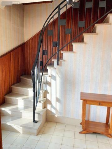 Maison individuelle à vendre à Belley dans l'Ain (01300), ref : 73059-4