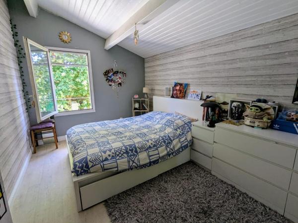 Maison à deux pas du centre bourg