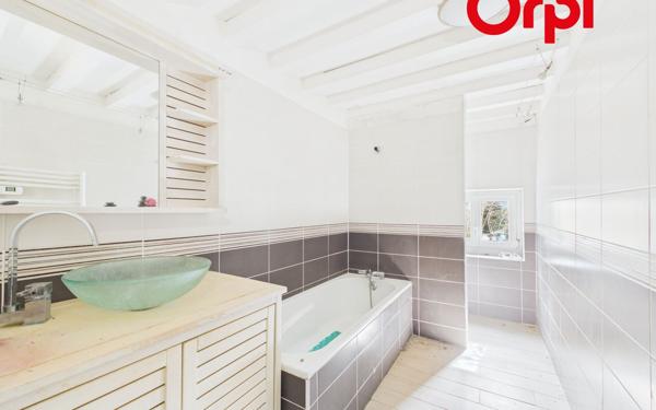 Maison à vendre    3 pièces •  Bernay