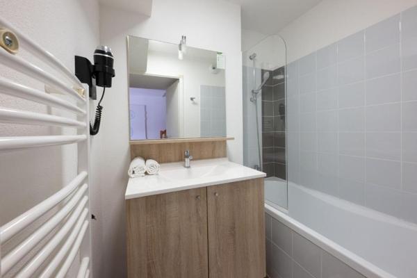 Maison mitoyenne T3 proche Bois de la chaise Toutes les caractéristiques
