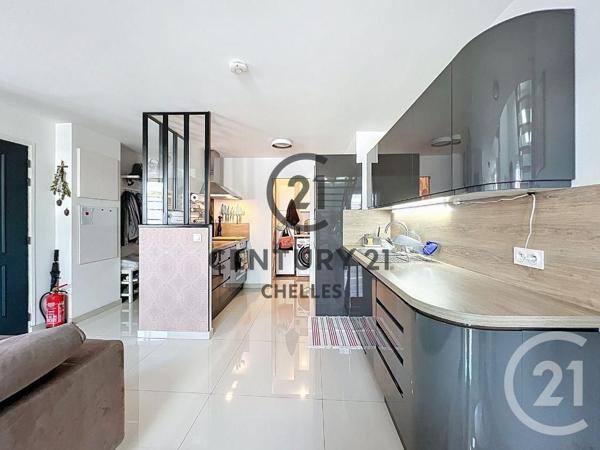 Appartement Duplex à vendre  5 pièces - 110 m2 LE RAINCY - 93