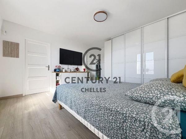 Appartement Duplex à vendre  5 pièces - 110 m2 LE RAINCY - 93