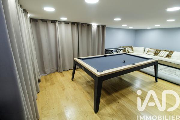 Maison à vendre 9 pièces 403 m² Saint-Brice-sous-Forêt