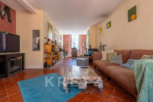 Immeuble de rapport d’exception en cœur historique de Carcassonne – 500+ m² déployés pour un rendeme