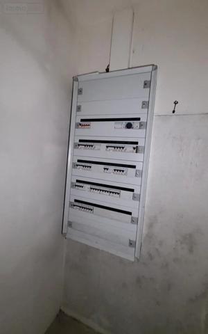 Location - Immeuble Carhaix-Plouguer 29270 500 m 2 1000 m 2