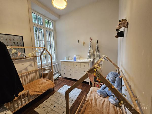 Poitiers PLATEAU, appartement de type 3, avec parking, cave et cour privative.