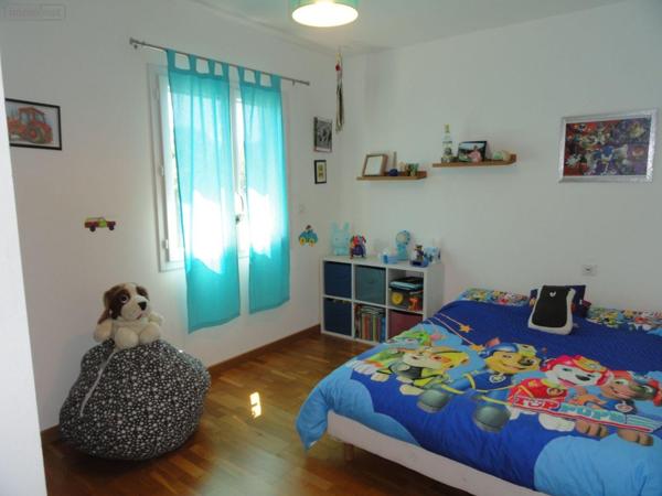 Maison individuelle à vendre à Saint-Gilles dans le Gard (30800), ref : 11411/361   
HAUTEUR