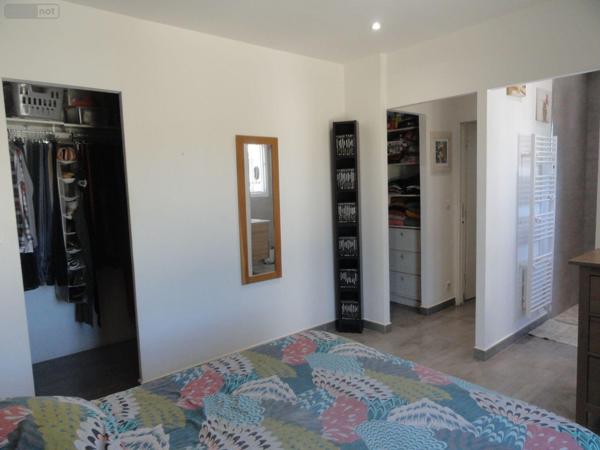 Maison individuelle à vendre à Saint-Gilles dans le Gard (30800), ref : 11411/361   
HAUTEUR