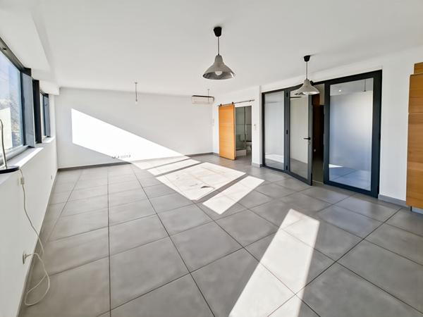 Appartement Marignane 3 pièce(s) 100 m2