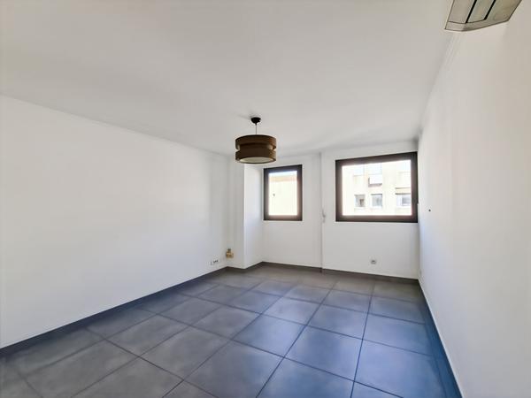 Appartement Marignane 3 pièce(s) 100 m2