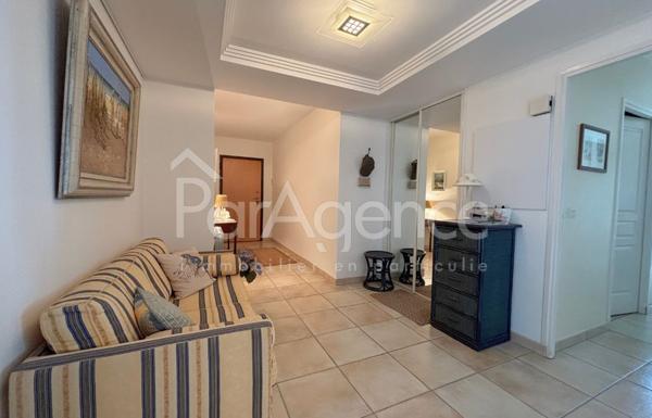 Appartement T3 Terrasse et garage - résidence sécurisée av