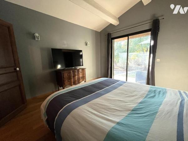 VILLA T6 AVEC GARAGE ABRI VOITURES PISCINE SAINT-MAXIMIN