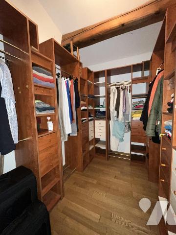 VILLA T6 AVEC GARAGE ABRI VOITURES PISCINE SAINT-MAXIMIN