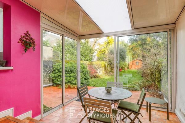 Maison angevine avec son jardin calme