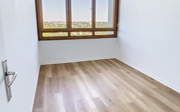 Appartement à vendre    4 pièces • 78 m2 Verrières-le-Buisson