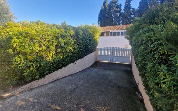 Maison à vendre    4 pièces •  Mèze