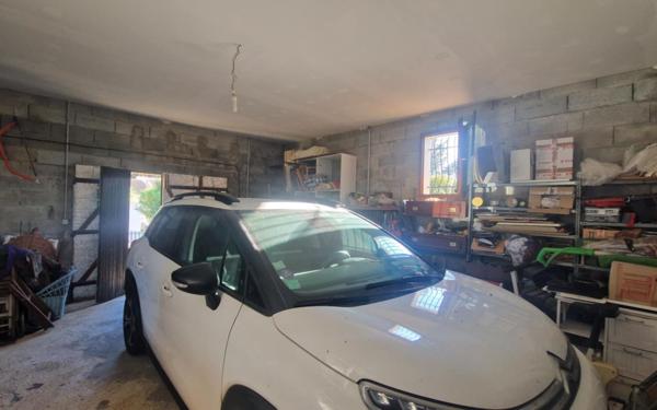 Maison à vendre    4 pièces •  Mèze