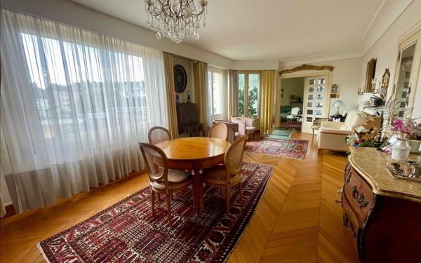 Appartement à vendre    5 pièces • 185,40 m2 Lorient