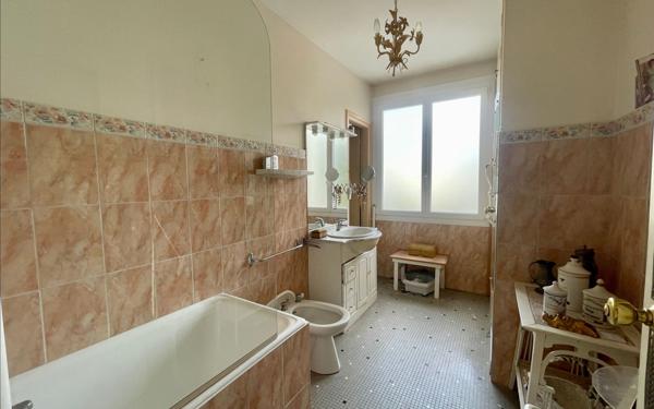 Appartement à vendre    5 pièces • 185,40 m2 Lorient