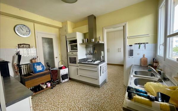 Appartement à vendre    5 pièces • 185,40 m2 Lorient