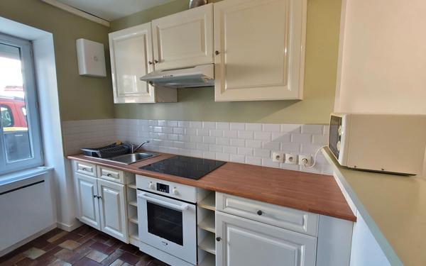 Appartement à vendre    2 pièces • 75 m2 La Rochelle