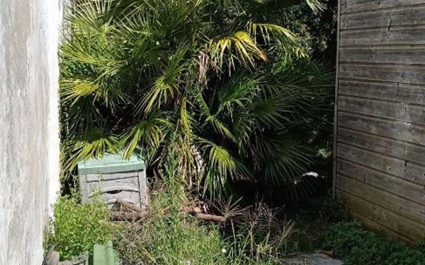 Appartement à vendre    2 pièces • 75 m2 La Rochelle