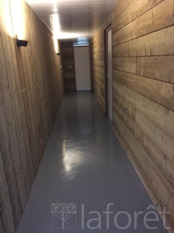 Location bureau Fort-de-France - 22 m² - 745 € / mois