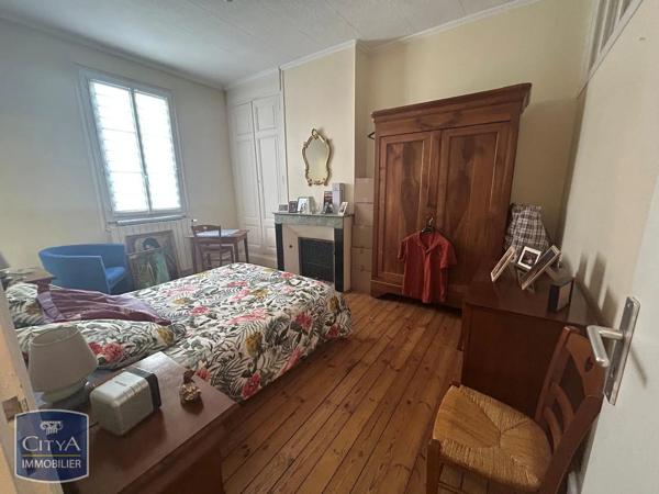 Appartement à louer 2 pièces 49.28m² Agen (47000)