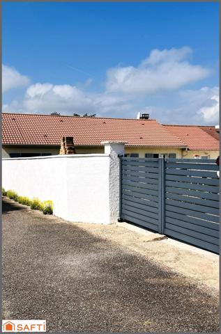 Un écrin de verdure, un intérieur raffiné… la maison dont vous rêvez est ici.