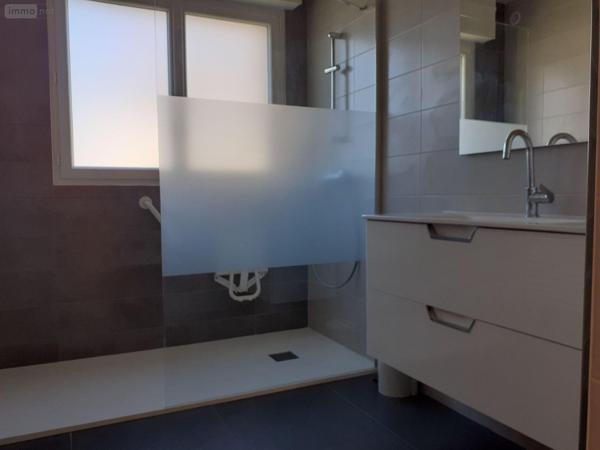 Maison à louer à Vitré en Ille-et-Vilaine (35500), ref : 35131-230