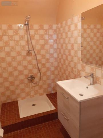 Maison à louer à Vitré en Ille-et-Vilaine (35500), ref : 35131-230