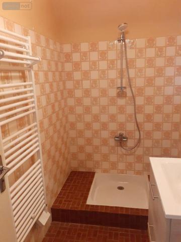 Maison à louer à Vitré en Ille-et-Vilaine (35500), ref : 35131-230