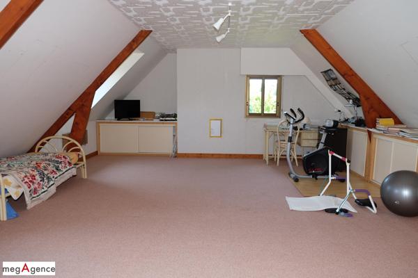 Maison à CHAMEYRAT, 19330 - 6 pièces 175m²