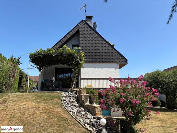 Maison à CHAMEYRAT, 19330 - 6 pièces 175m²