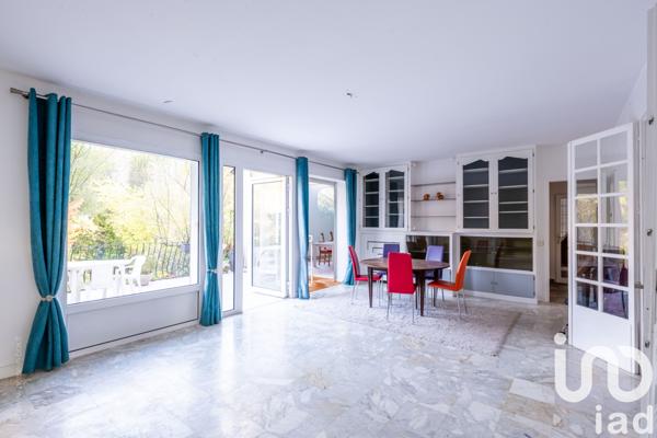 Maison à vendre 11 pièces 235 m² Rueil-Malmaison