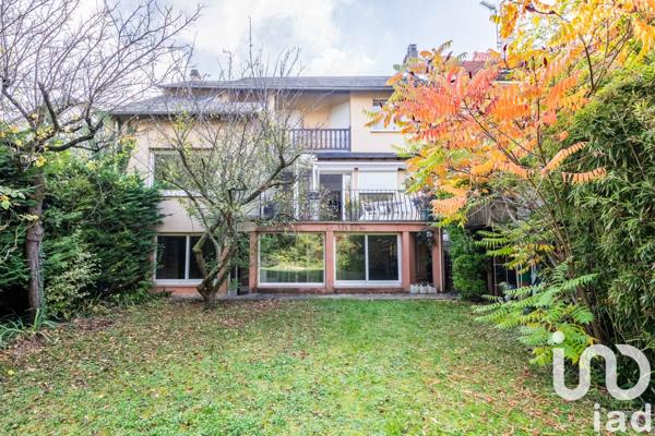 Maison à vendre 11 pièces 235 m² Rueil-Malmaison