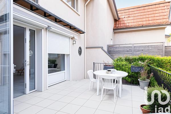 Maison à vendre 11 pièces 235 m² Rueil-Malmaison