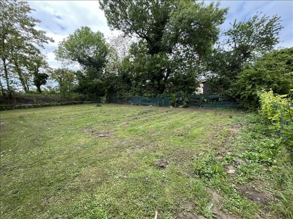 Terrain à vendre |  Castelsarrasin |  600 m²