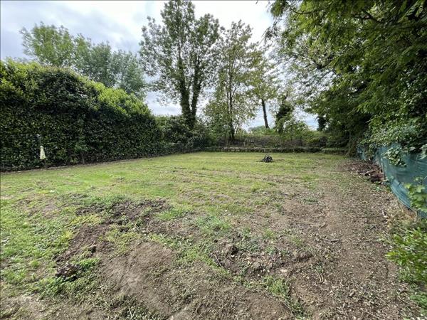 Terrain à vendre |  Castelsarrasin |  600 m²