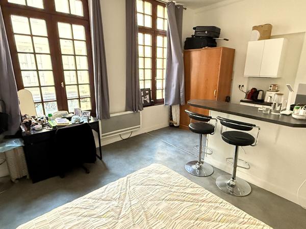 Appartement F1 22 m2 - Hyper Centre de CAEN
