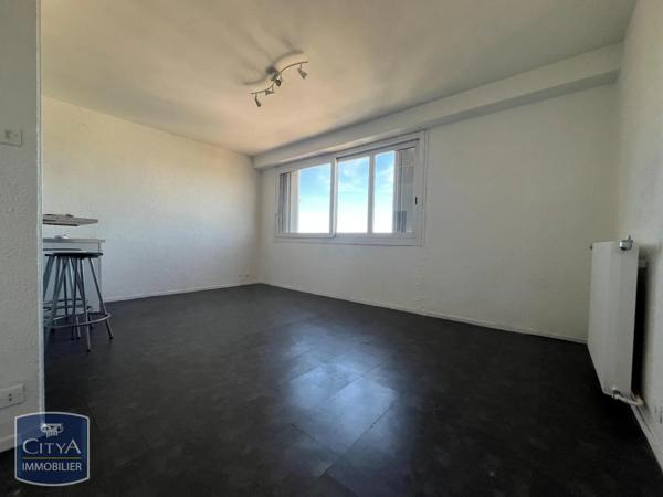 Appartement à louer 1 pièce 27.67m² Mâcon (71000)