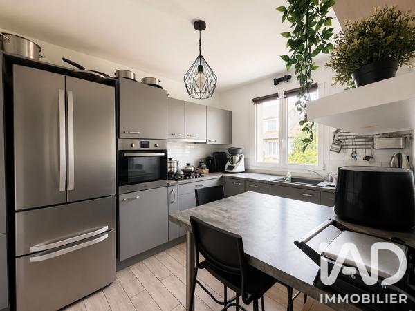 Maison à vendre 7 pièces 131 m² Joué-lès-Tours