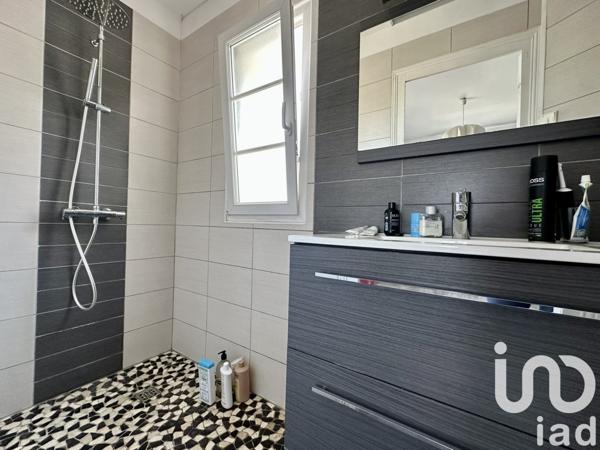 Maison à vendre 8 pièces 180 m² Saint-Sulpice-de-Royan